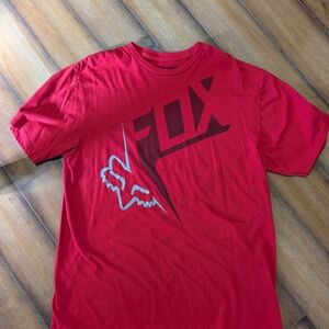 Fox Kids Red Graphic T-Shirt